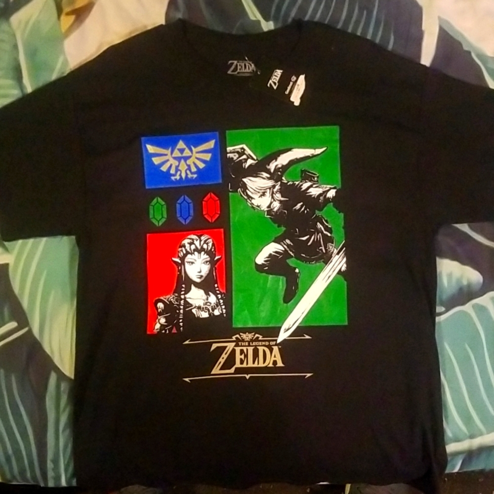 The legend of Zelda Large Black tee NEW with tags